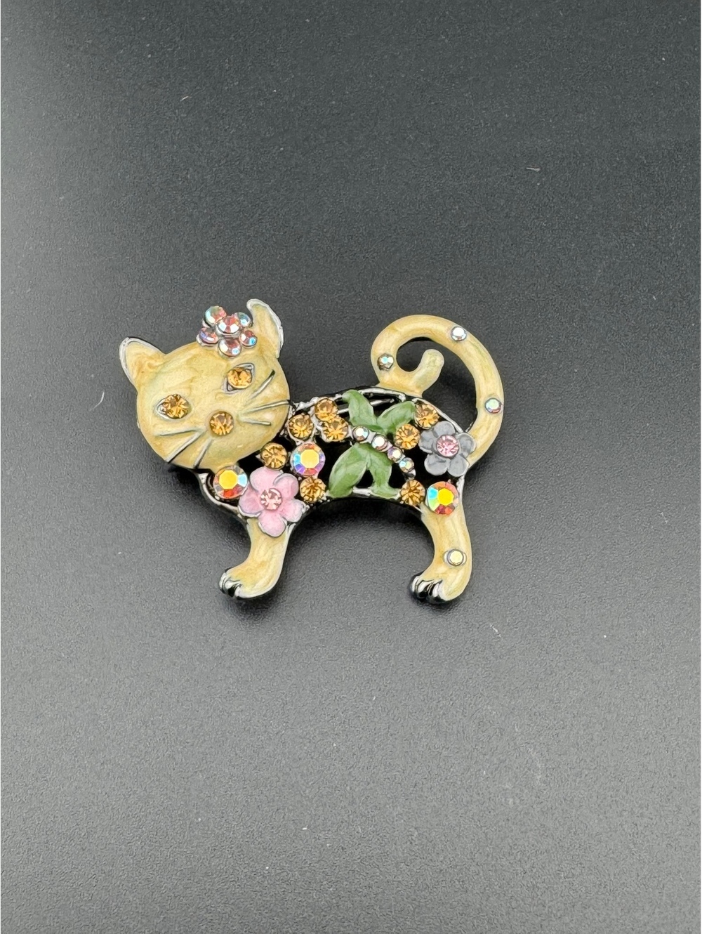 Cream Enamel Kitten Rhinestone Brooch Pin